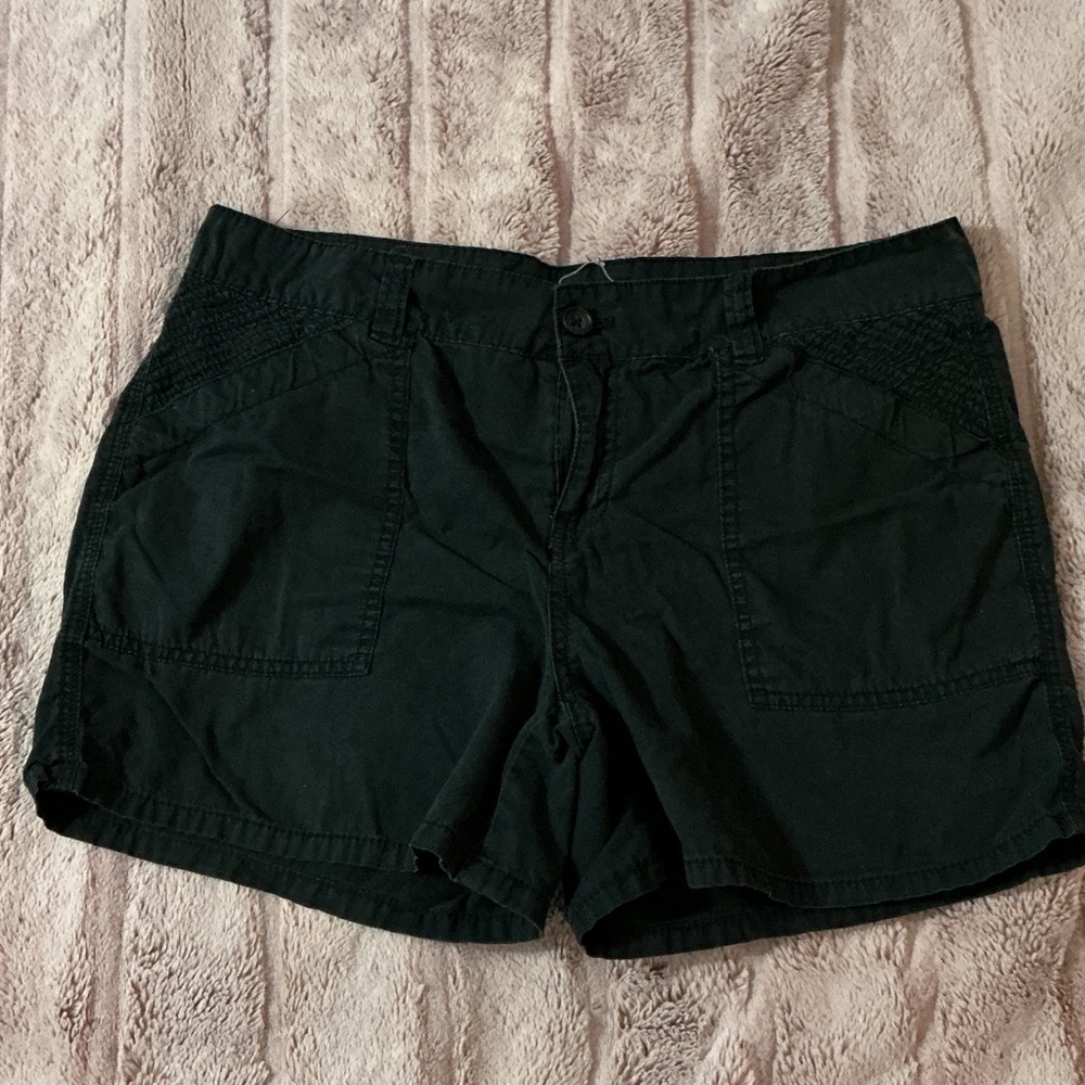 Per Se Black Shorts with Front Patch Pockets